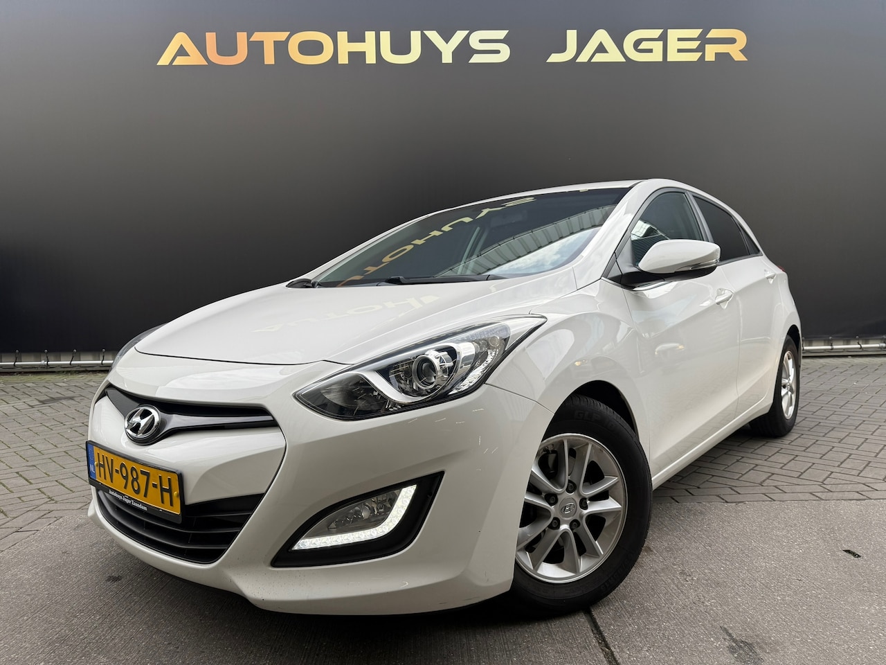 Hyundai i30 - 1.6 GDI i-Motion Plus 1.6 GDI i-Motion Plus - AutoWereld.nl