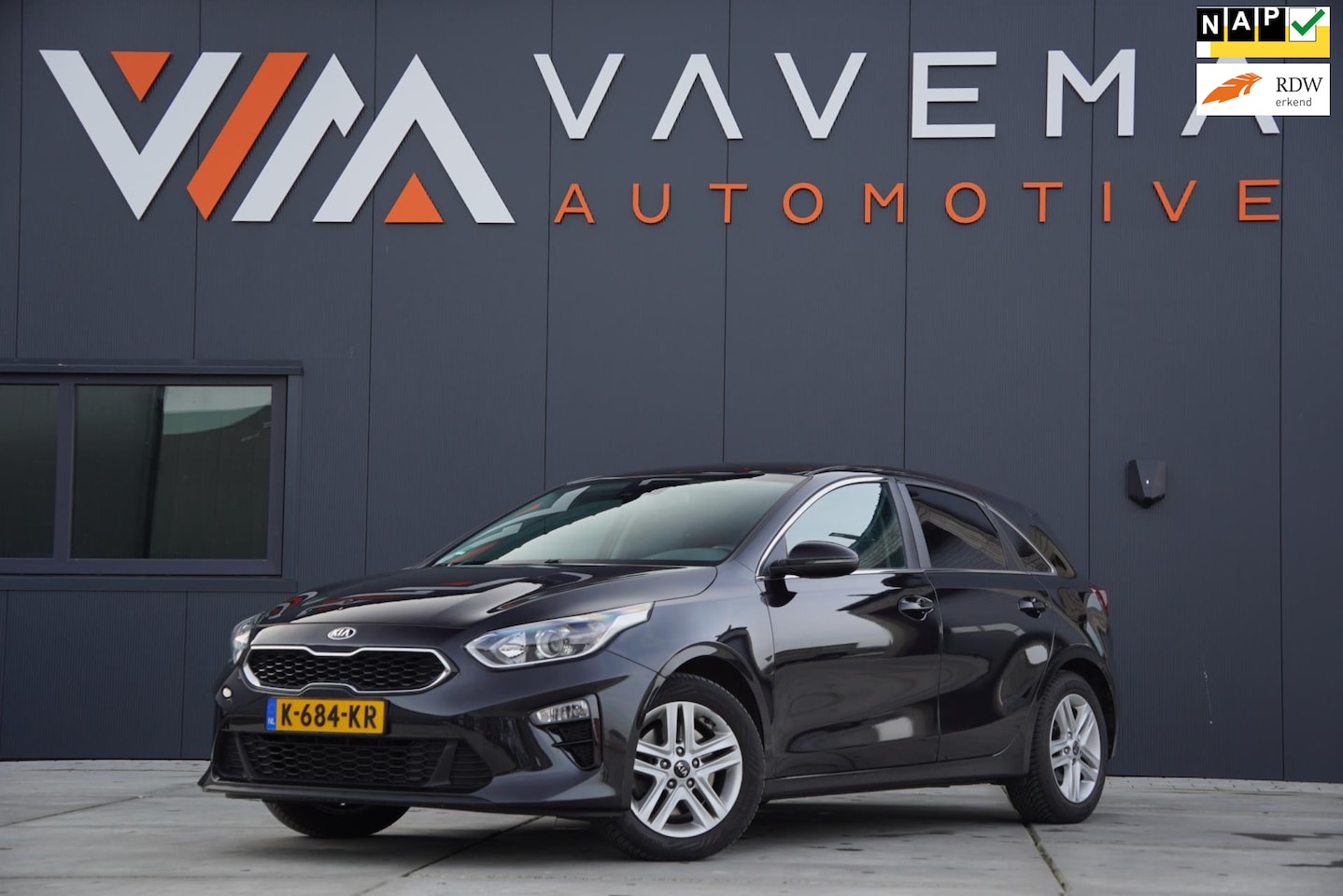 Kia Cee'd - Ceed 1.0 T-GDi DynamicLine 2021 Airco 5 Deurs Carplay Android Navigatie Camera parkeersens - AutoWereld.nl