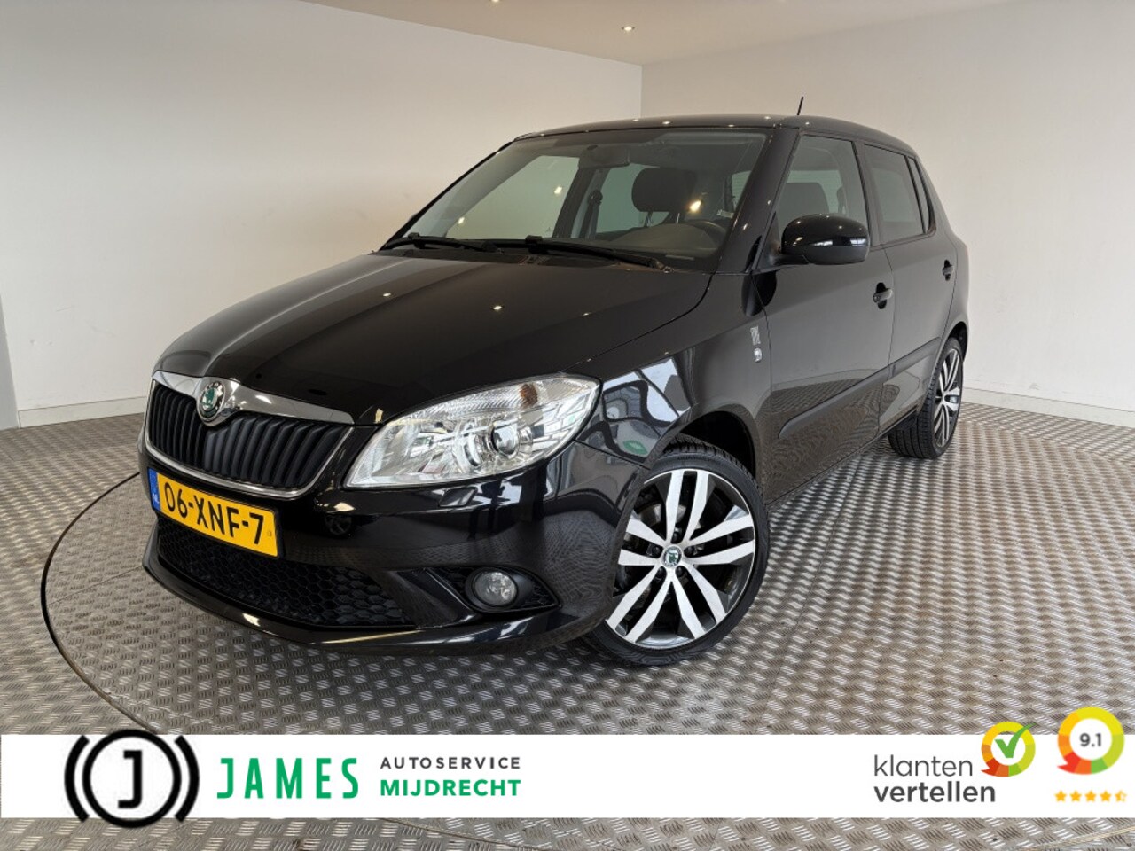 Skoda Fabia - 1.2 TSI Style Airco, Cruise, 17" inch - AutoWereld.nl