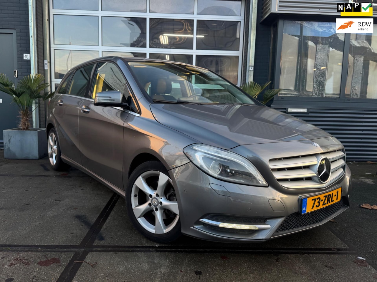 Mercedes-Benz B-klasse - B200 Ambition Automaat NAP PDC! Inruil mogelijk! - AutoWereld.nl