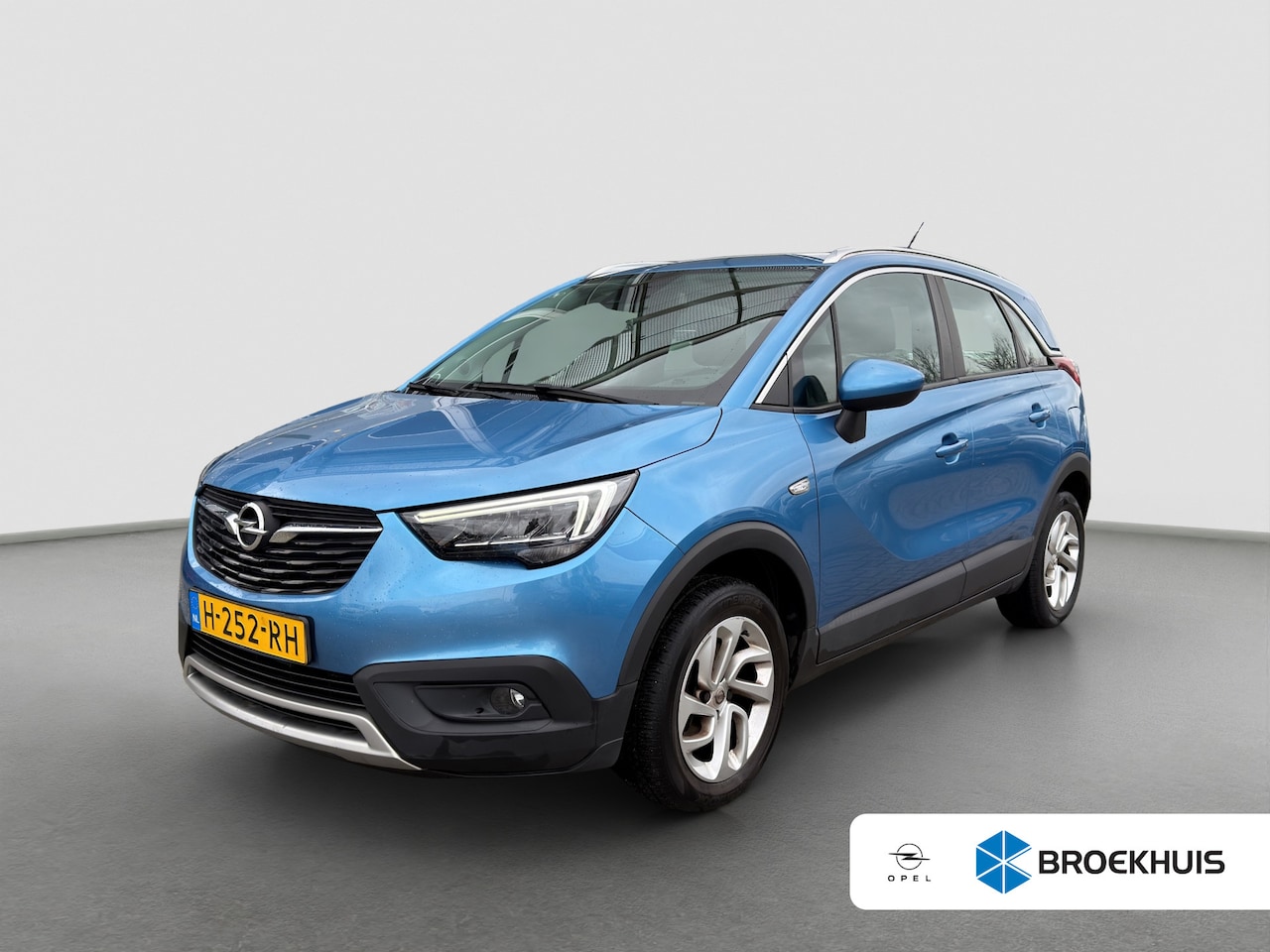 Opel Crossland X - 1.2 Turbo Innovation Parkeersensoren | Full map navigatie | full LED | Climate control | C - AutoWereld.nl
