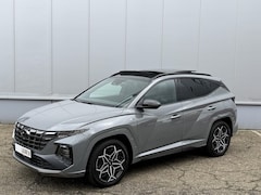 Hyundai Tucson - 1.6 T-GDI PHEV N Line Sky 4WD Automaat Panodak 19 Inch Krell Leder Alcantara 360 Camera St