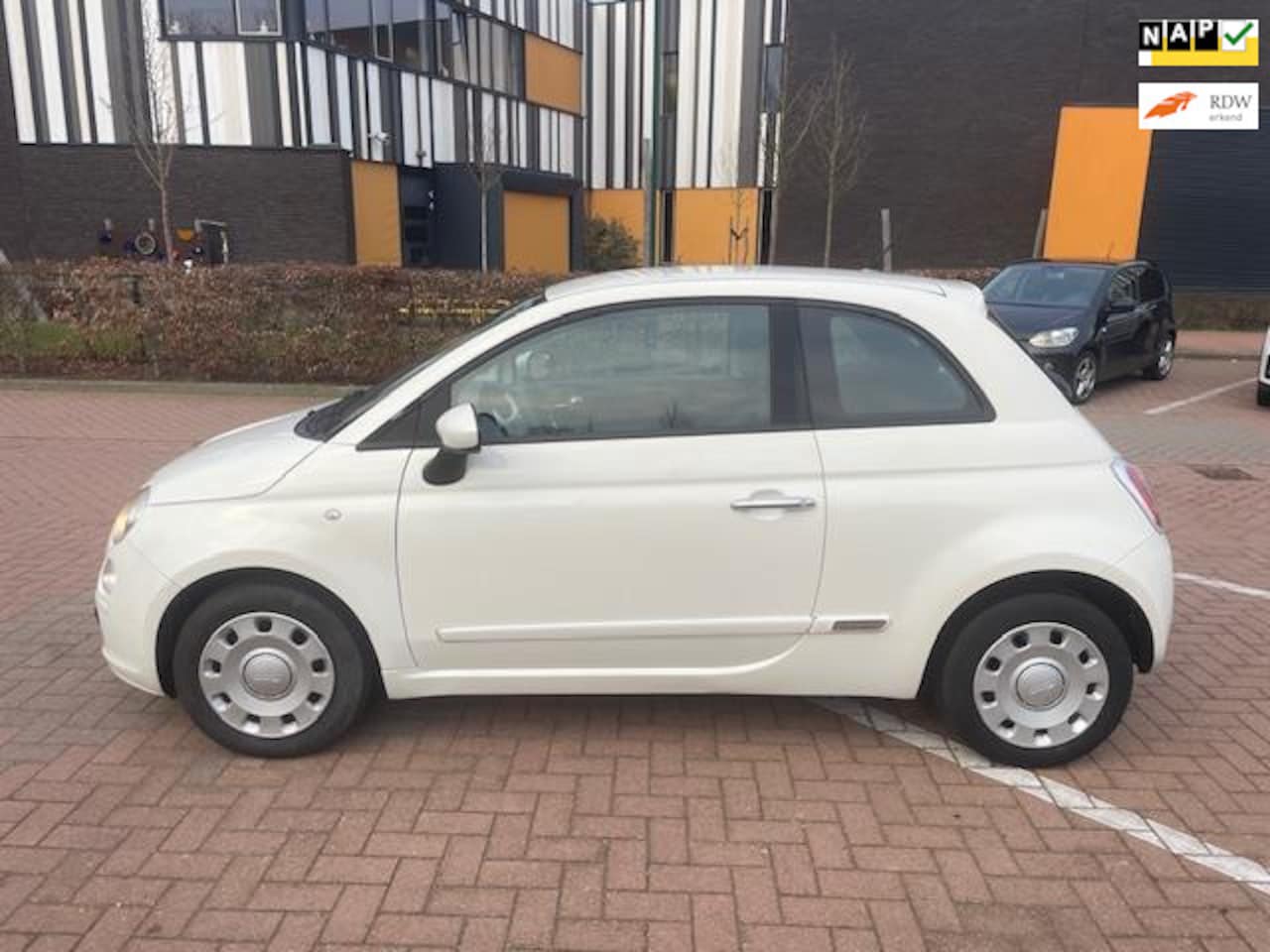 Fiat 500 - 1.2 Pop met airco. - AutoWereld.nl