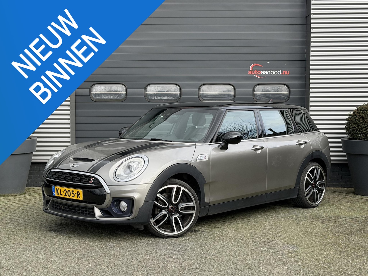 MINI Clubman - Mini 2.0 Cooper S JCW | Navigatie | Harmon Kardon | Xenon | Climate Control | - AutoWereld.nl
