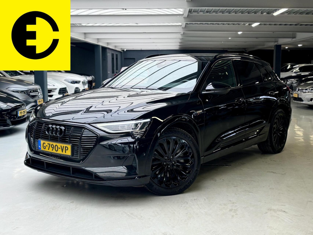 Audi e-tron - e-tron 55 quattro advanced 95 kWh | Stoelverwarming | Cruise | Camera - AutoWereld.nl