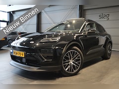 Porsche Macan - 4 100 kWh navi pano cruise camera sport chrono 20 inch