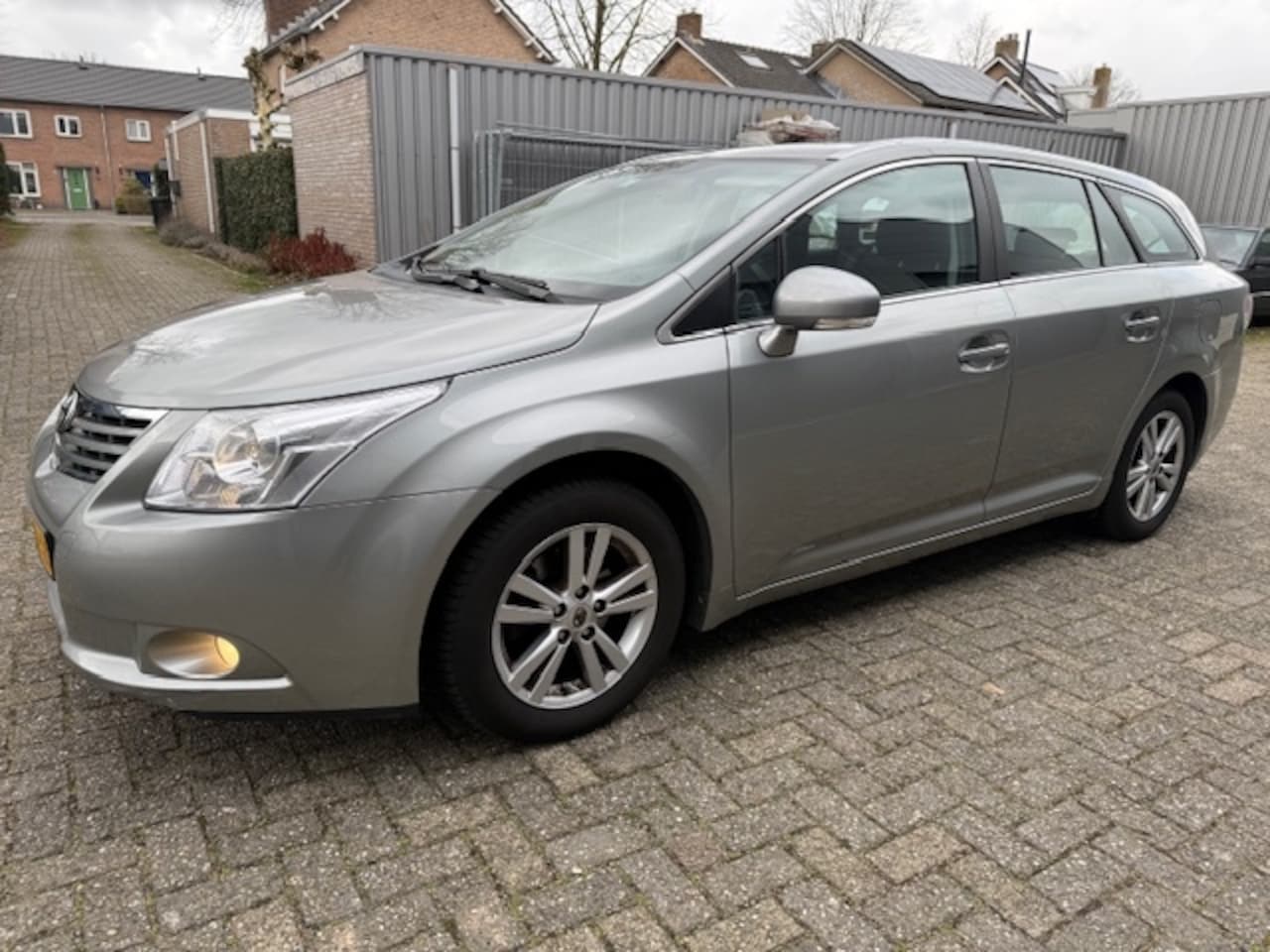 Toyota Avensis Wagon - 1.8 VVTi 2010 CLIMA new model 6 bak - AutoWereld.nl