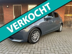 Mazda 2 Hybrid - 2 1.5 Skyactiv-G Luxury M-Hybrid| LED| Stoelverwarming| Blind spot