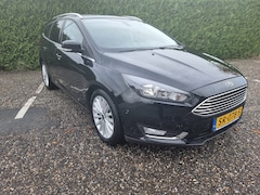 Ford Focus Wagon - 1.0 Titanium