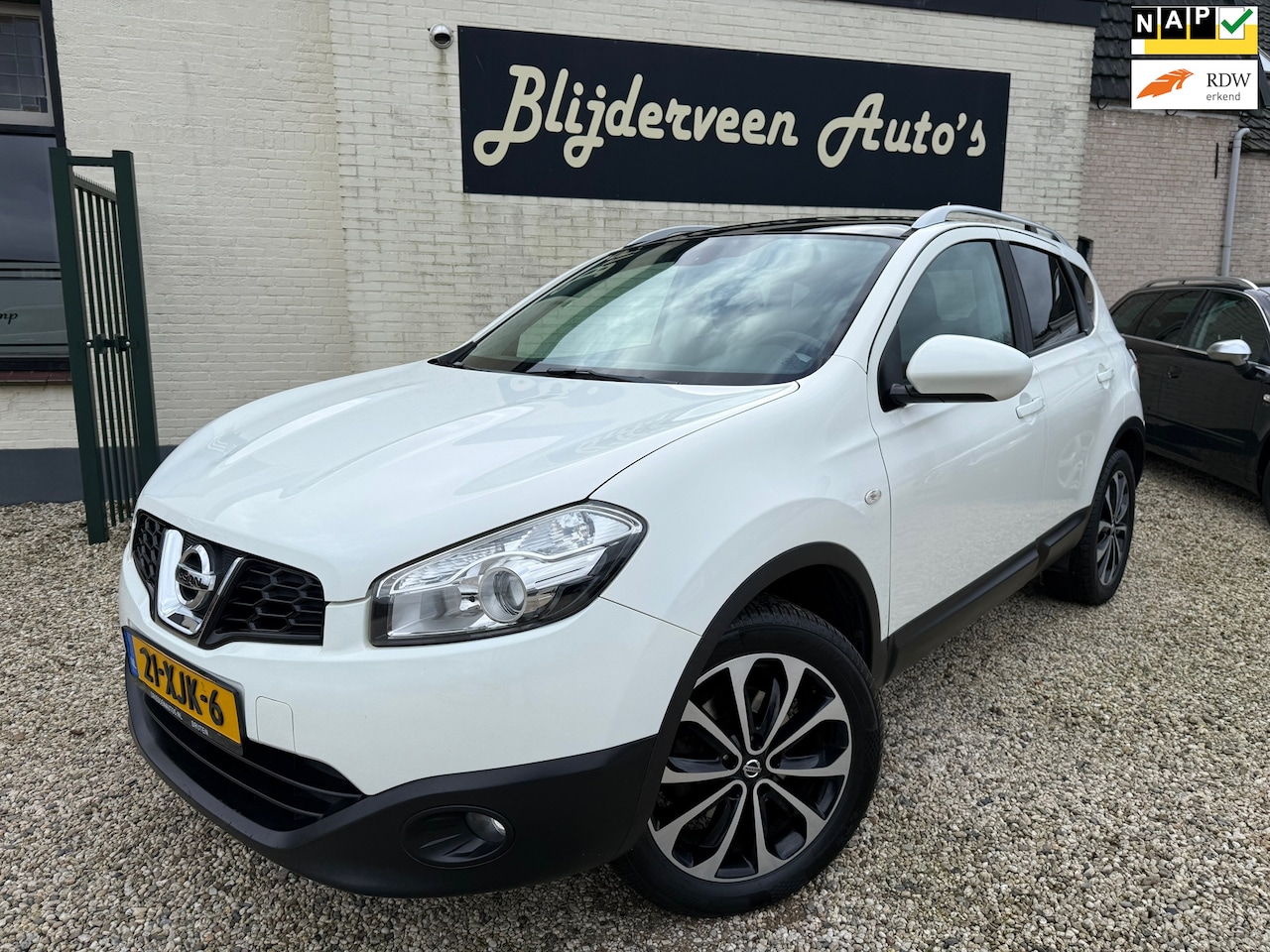 Nissan Qashqai - 1.6 Connect Edition Clima | Camera | Navi | PanoDak | Trekhaak - AutoWereld.nl