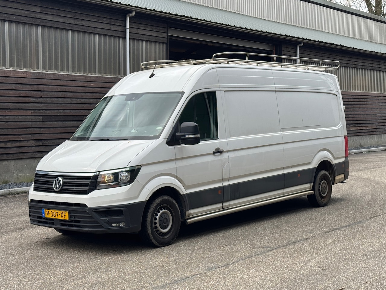 Volkswagen Crafter - 35 2.0 TDI L4H3 Highline 35 2.0 TDI L4H3 Highline - AutoWereld.nl