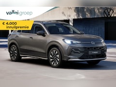 Volkswagen T-Roc - Life First Edition 1.5 eTSI 85 kW / 116 PK SUV 7 v