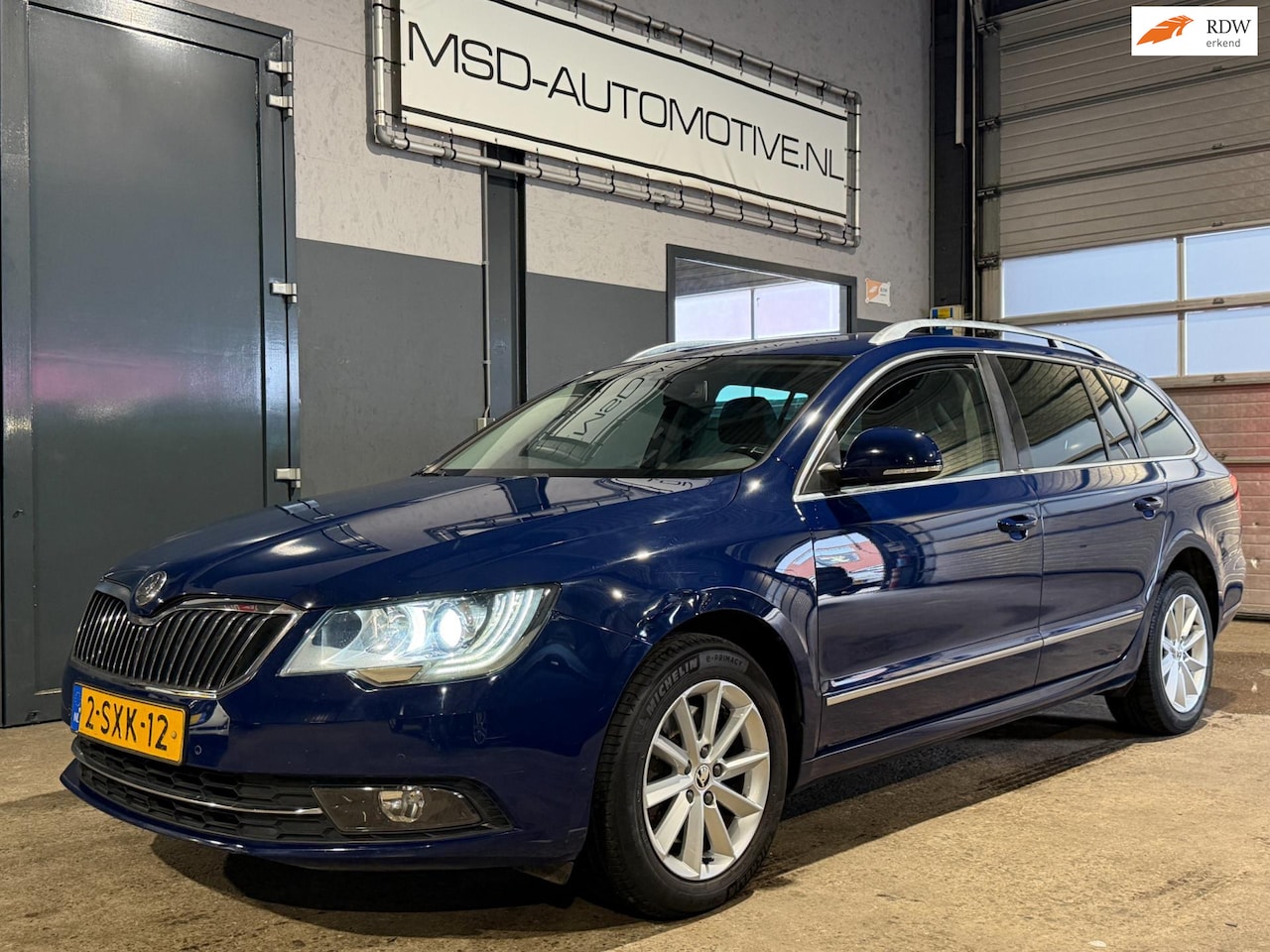 Skoda Superb Combi - 1.4 TSI Sprint Pro|1e eig.|Face Lift|Trekhaak|NAP+Dealeronderh.! - AutoWereld.nl