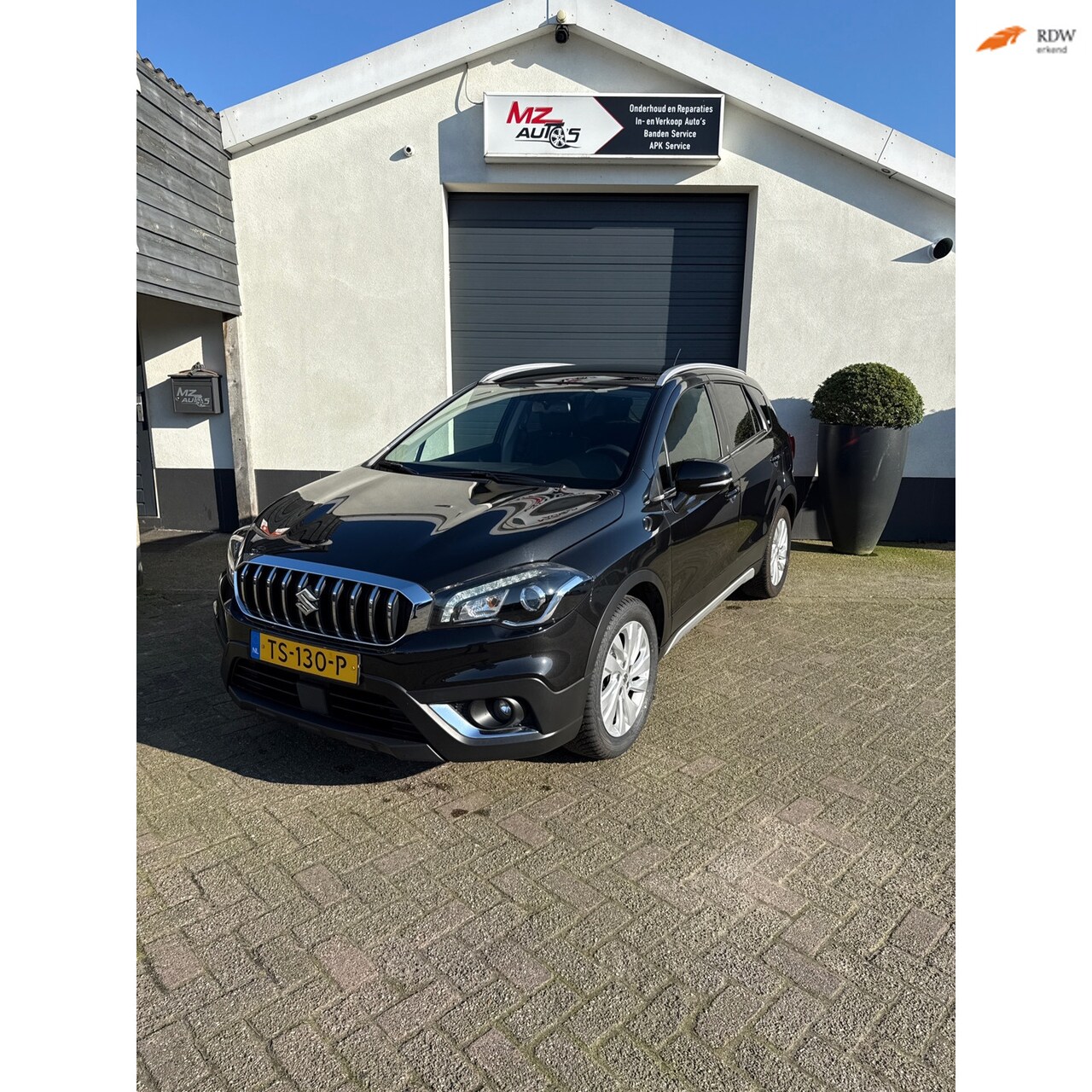 Suzuki S-Cross - 1.0 Boosterjet Exclusive 1.0 Boosterjet Exclusive - AutoWereld.nl
