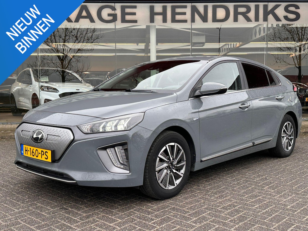 Hyundai IONIQ - Comfort EV 38 kWh | SOH: 93,6% | 311km WLTP | Adaptive CC | Full LED | Navi | - AutoWereld.nl