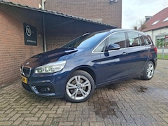 BMW 2-serie Gran Tourer - 218i Sport 7p. Automaat / Panoramadak / Navigatie / Led Verlichting / Dealer Onderhouden /