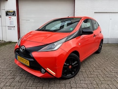 Toyota Aygo - 1.0 VVT-i x-cite|NIEUW APK|ORANGE|LM VLGN|E-PKKT|CAMERA|ALL SEASON|