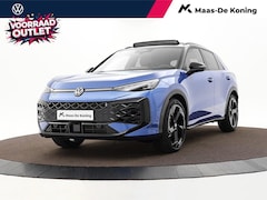 Volkswagen T-Roc - 1.5 eTsi R-Line First Edition 150 pk 7 versn. DSG · Achteruitrijcamera · Electrische achte
