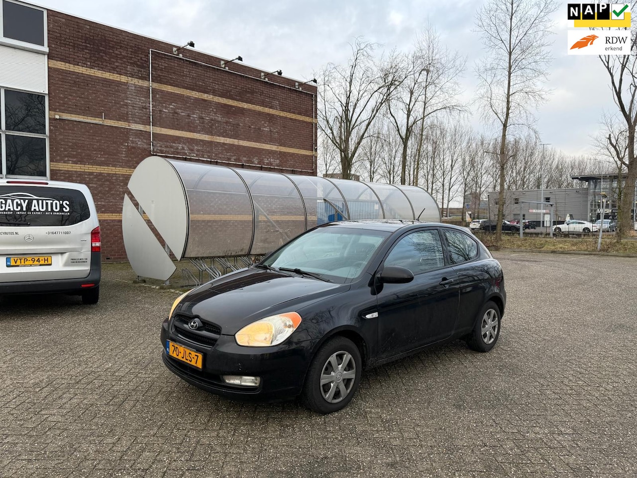 Hyundai Accent - 1.4i Dynamic Joy - Airco - Elektrische ramen - Rijdt & Schakelt goed! - - AutoWereld.nl