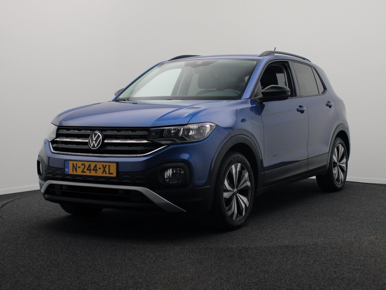 Volkswagen T-Cross - 1.0 TSI Life Carplay Adaptive-cruise Camera Navigatie * Origineel Nederlands * - AutoWereld.nl