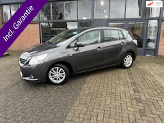 Toyota Verso - 1.6 VVT-i Business, Navi, Pano, Trekhaak