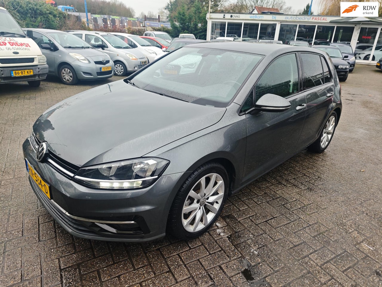 Volkswagen Golf - 1.0 TSI Comfortline-Carplay-Camera-ACC-NAP! - AutoWereld.nl