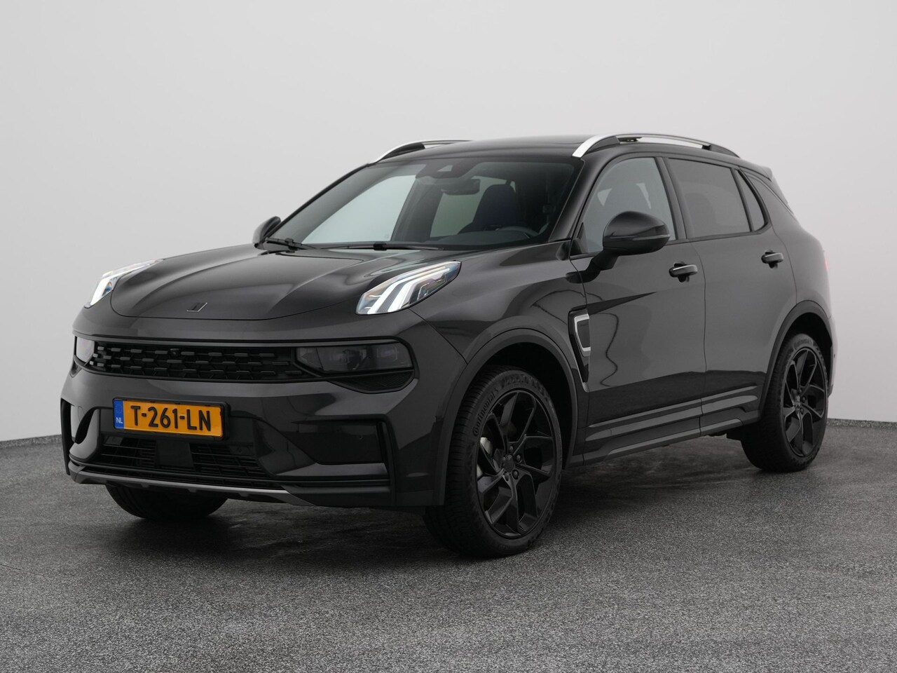 Lynk & Co 01 - 1.5 Plug-in Hybrid | 360° | BLACK | ZWARTE HEMEL - AutoWereld.nl