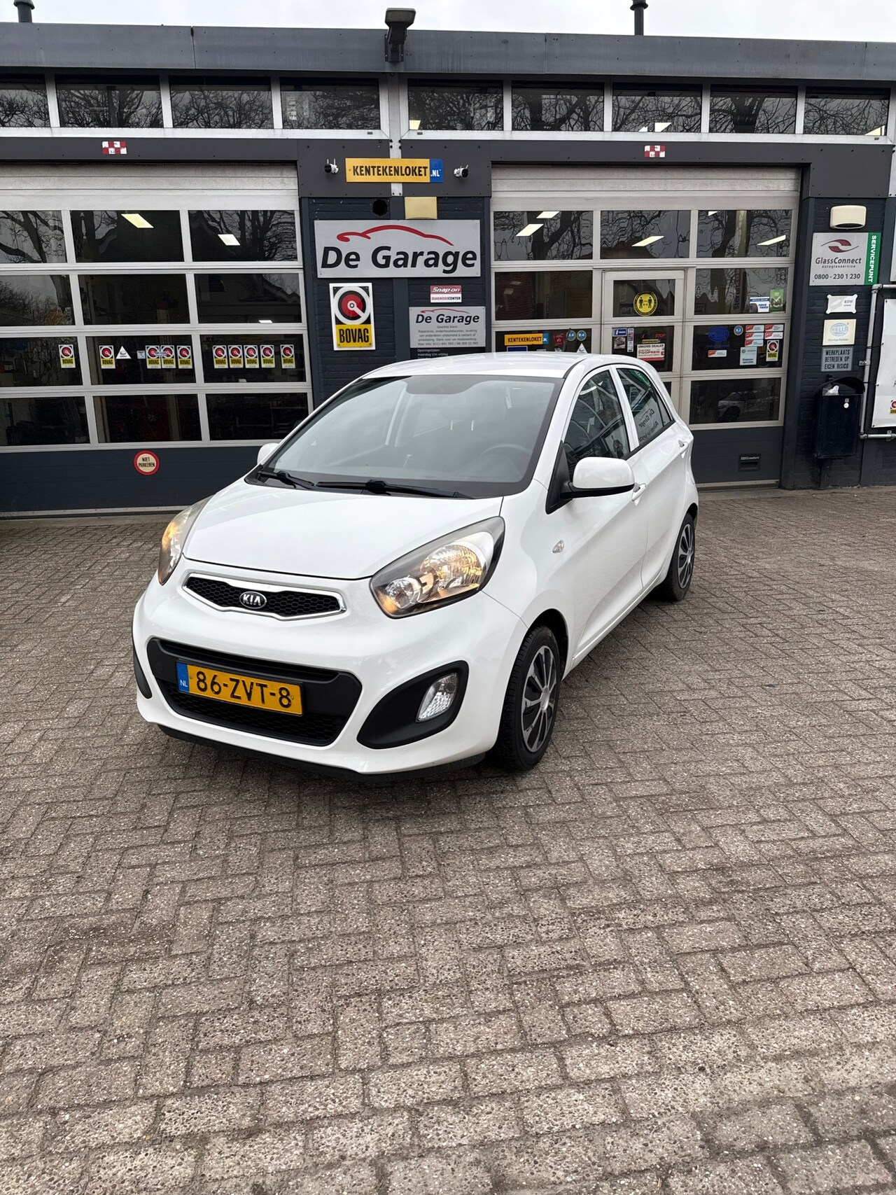 Kia Picanto - 1.0 CVVT Comfort Pack 1.0 CVVT Comfort Pack - AutoWereld.nl