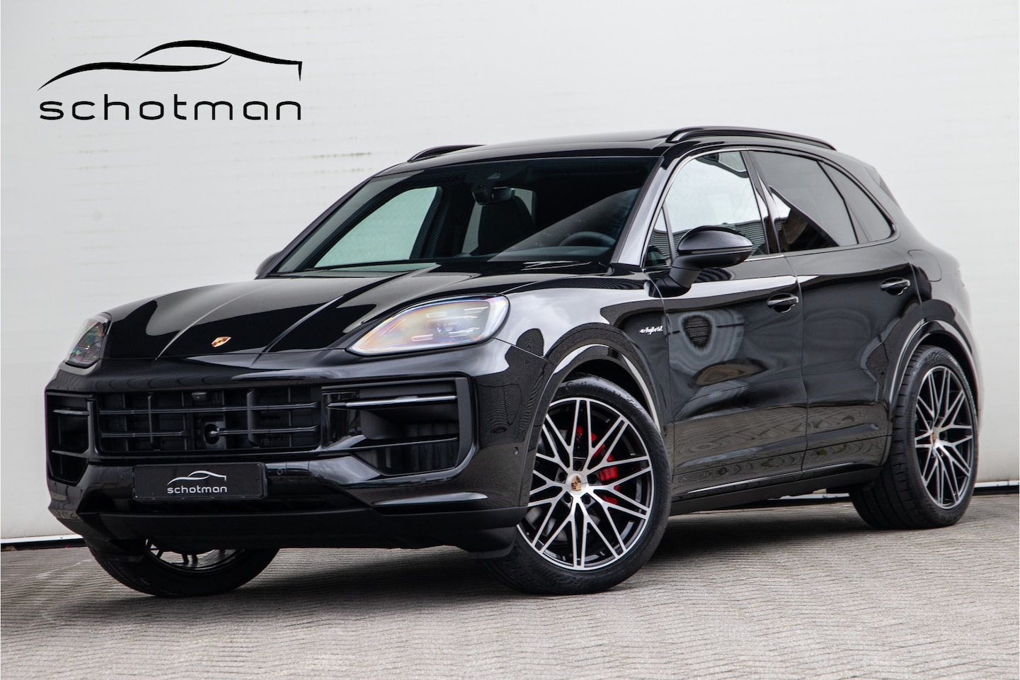 Porsche Cayenne - 3.0 E-Hybrid Sport-Design, Pano, Bose, 18-voudige sportstoelen, Soft-Close - AutoWereld.nl