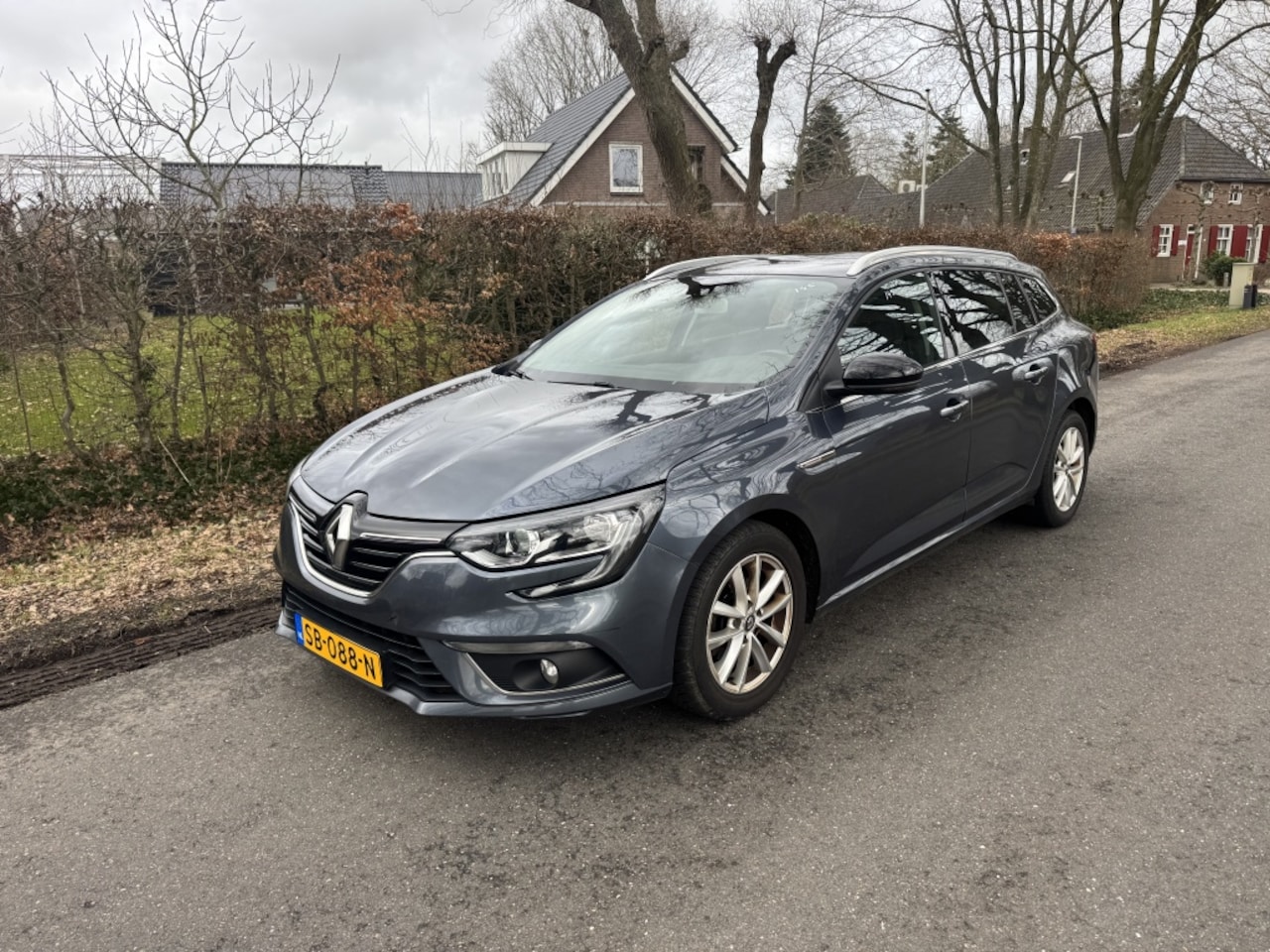 Renault Mégane Estate - 1.5 dCi Limited 1.5 dCi Limited - AutoWereld.nl