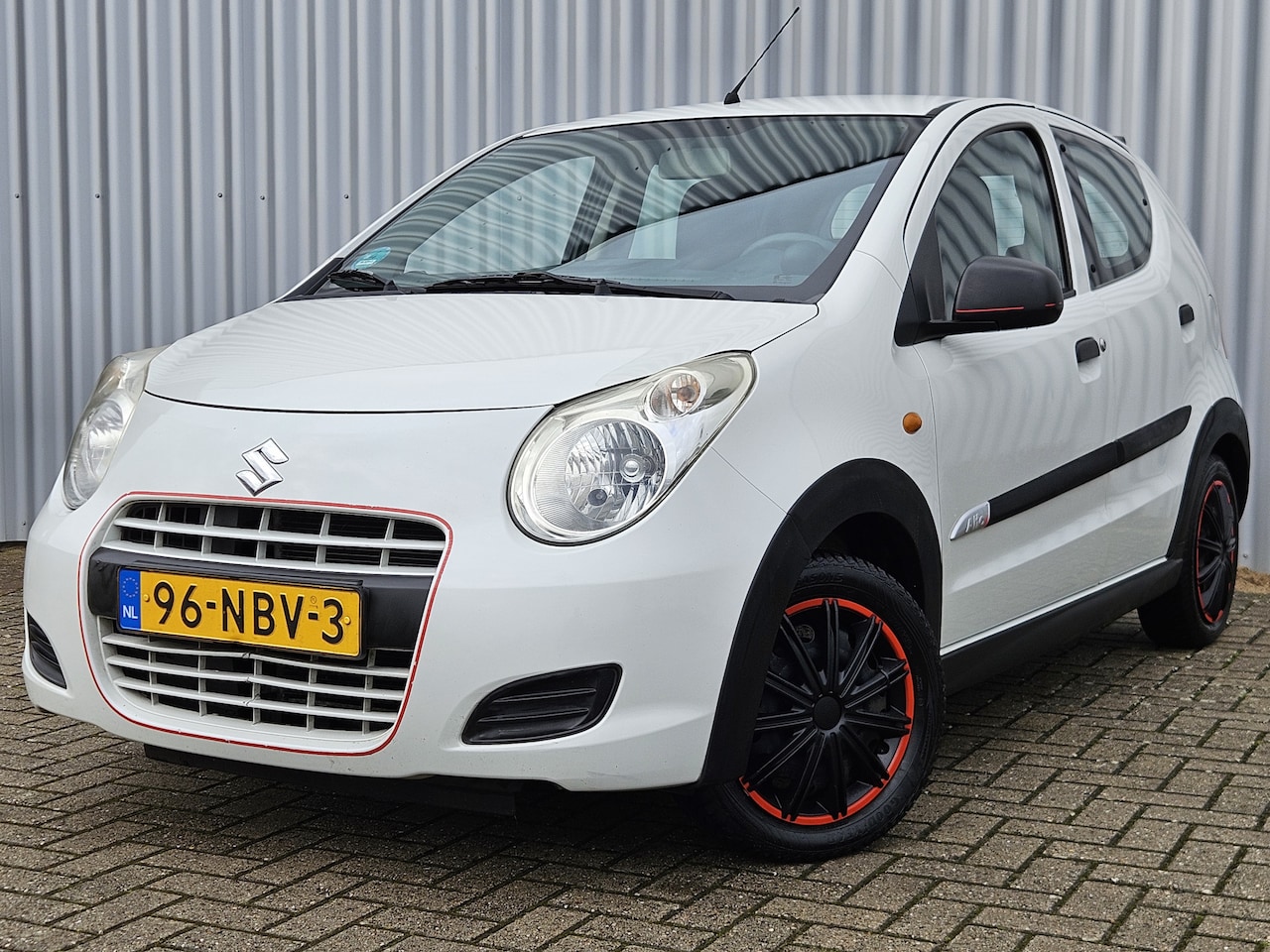 Suzuki Alto - 1.0 Comfort Plus / Leer / Airco / 5 Deurs! - AutoWereld.nl