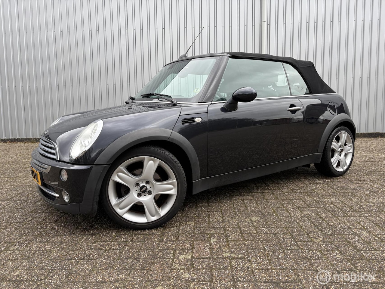 MINI Cabrio - 1.6 Cooper Chili 1.6 Cooper Chili Nieuwe Apk - AutoWereld.nl