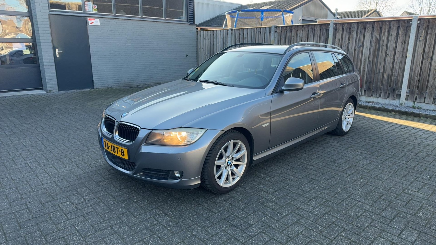 BMW 3-serie Touring - 320i Business Line 320i Business Line - AutoWereld.nl