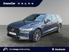 Volvo V60 - 2.0 T6 Plug-in hybrid AWD Plus Dark | Harman/Kardon audio | Trekhaak | Sportstoelen | 360