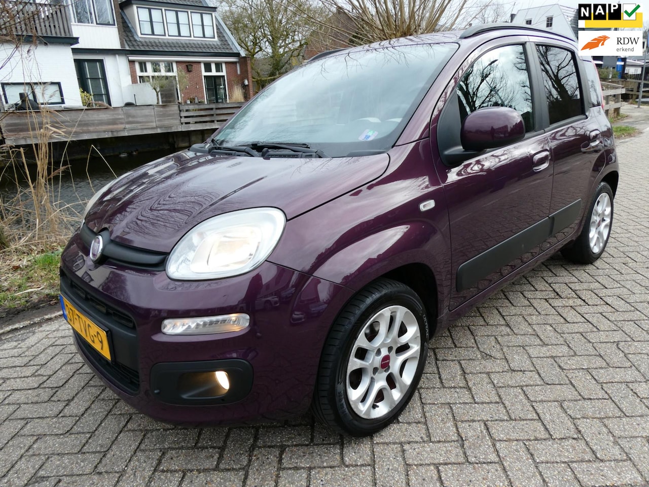Fiat Panda - 0.9 TwinAir Lounge Airco 145.000km Hoge instap Zuinig A-Label - AutoWereld.nl