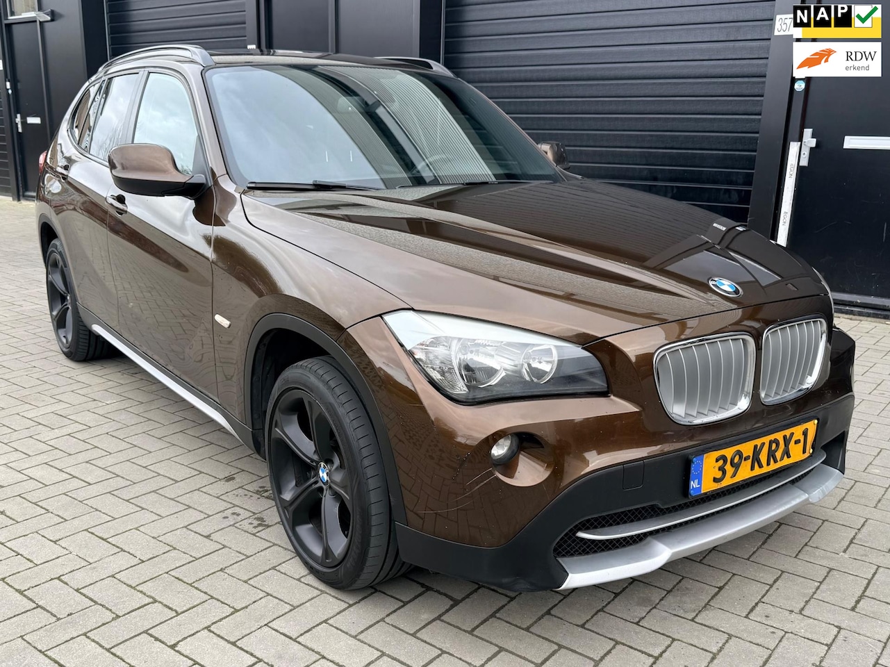 BMW X1 - XDrive28i Executive - Panoramadak - Inruil mogelijk! - AutoWereld.nl