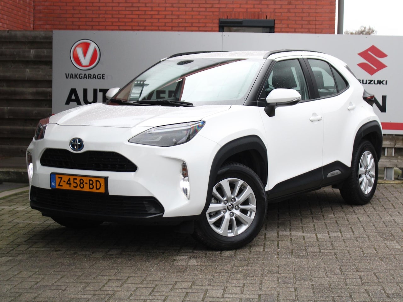Toyota Yaris Cross - 1.5 Hybrid Active Achteruitrijcamera, Cruise Control Adaptief, Bluetooth, Apple Carplay/An - AutoWereld.nl