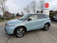 Suzuki Vitara - 1.4 Boosterjet Smart Hybrid Style 01/2026 // AUTOMAAT // Pano dak // Nieuwstaat // Snel te