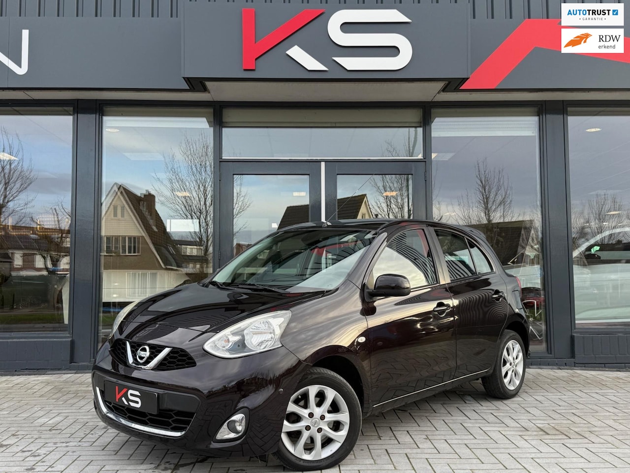 Nissan Micra - 1.2 Connect Edition Navi Pano Keyless Pdc - AutoWereld.nl