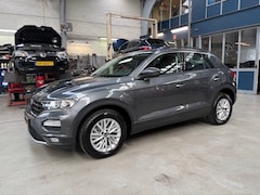 Volkswagen T-Roc - 1.0 TSI 110pk Style | Apple carplay / Android auto | Camera | Cruise control | Airco | Pdc