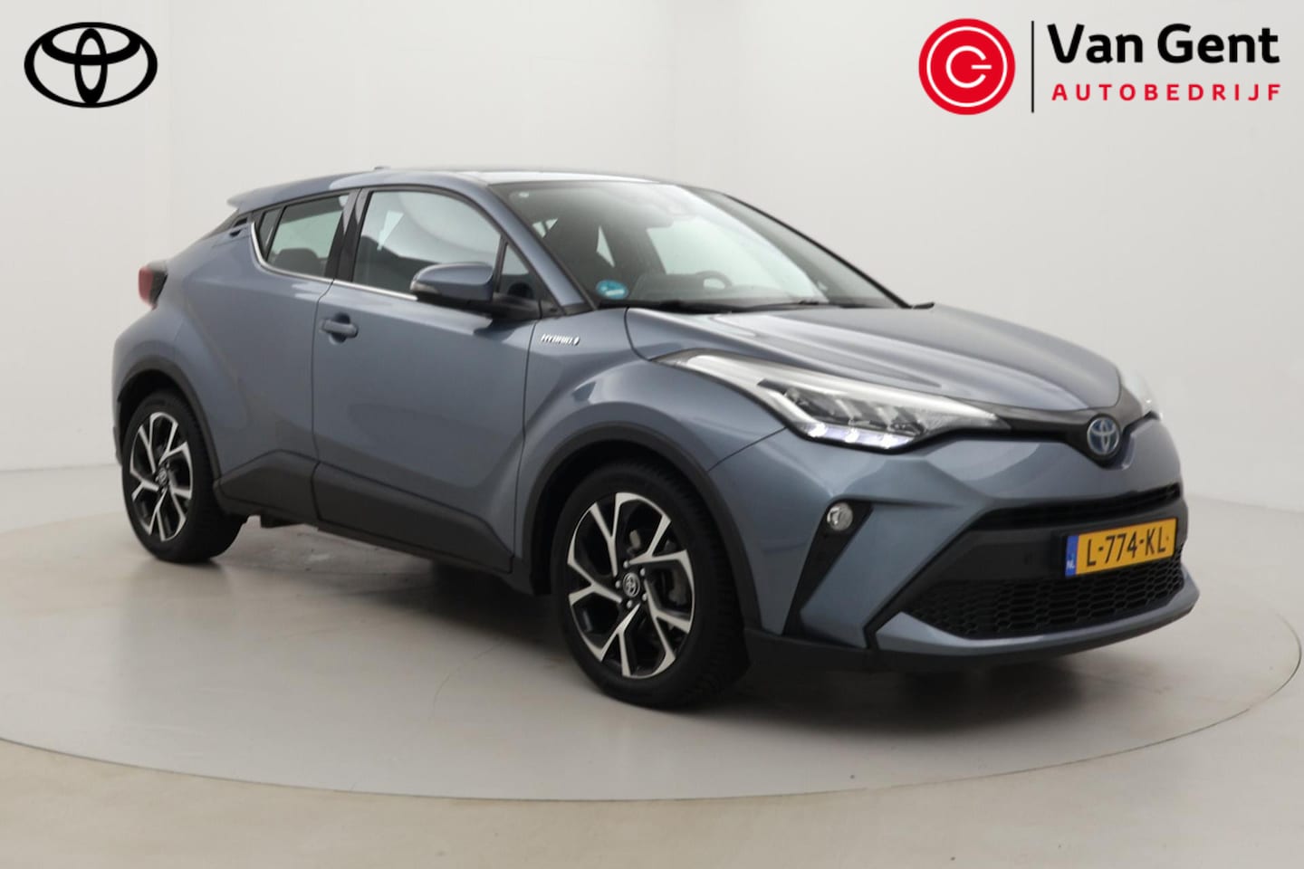 Toyota C-HR - 1.8 Hybrid Dynamic | Trekhaak | Navigatie | Parkeersensoren voor/achter | Keyless | 18 inc - AutoWereld.nl