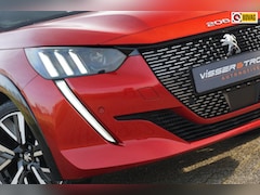 Peugeot 208 - 1.2 PureTech GT-line | Rouge Elixer | 3D-cockpit/AppleCarplay/LED/Camera/NAV - Lekker spor