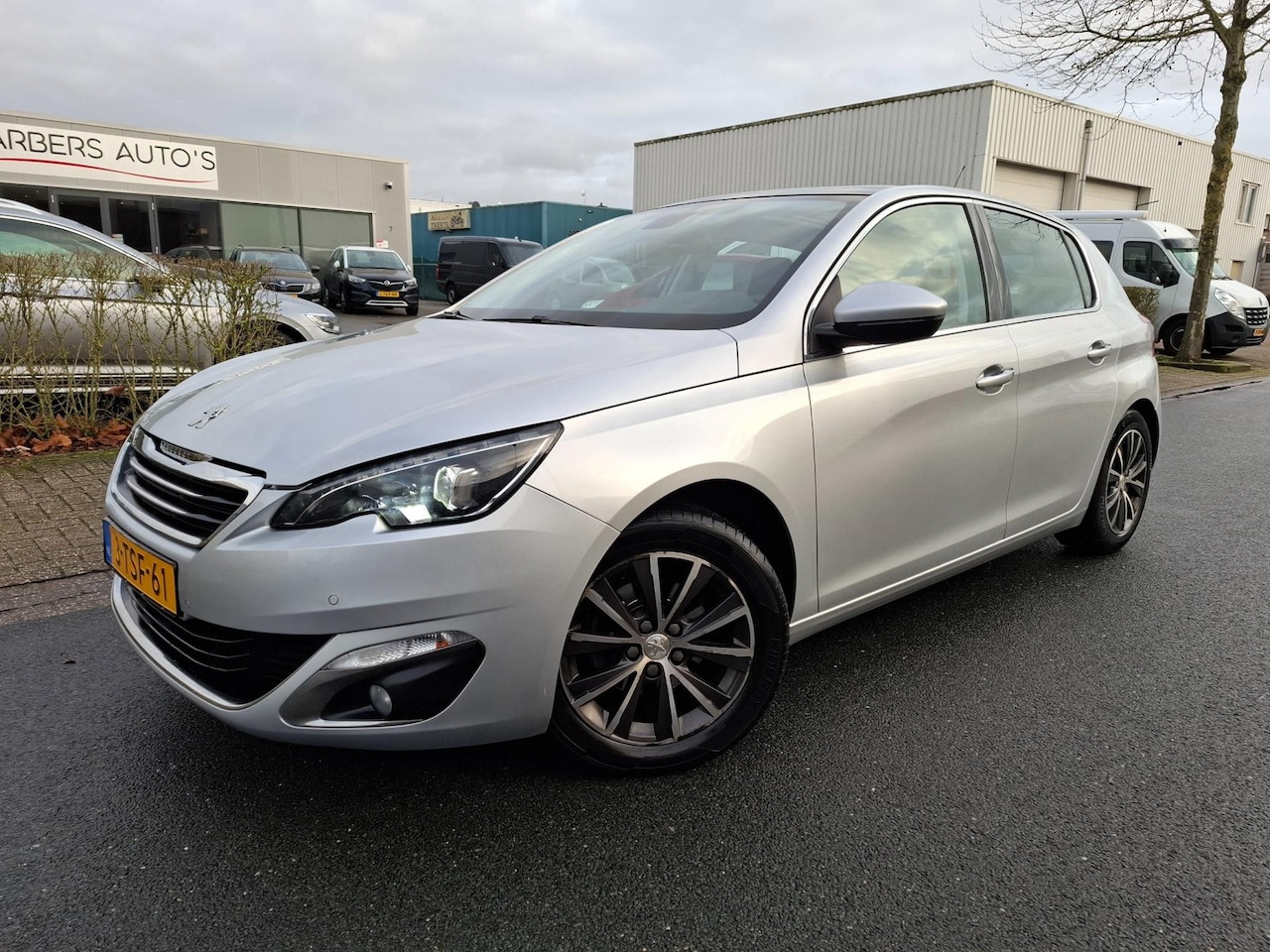 Peugeot 308 - 1.6 THP Première PANO/CLIMA/CRUISE/NAVI! - AutoWereld.nl