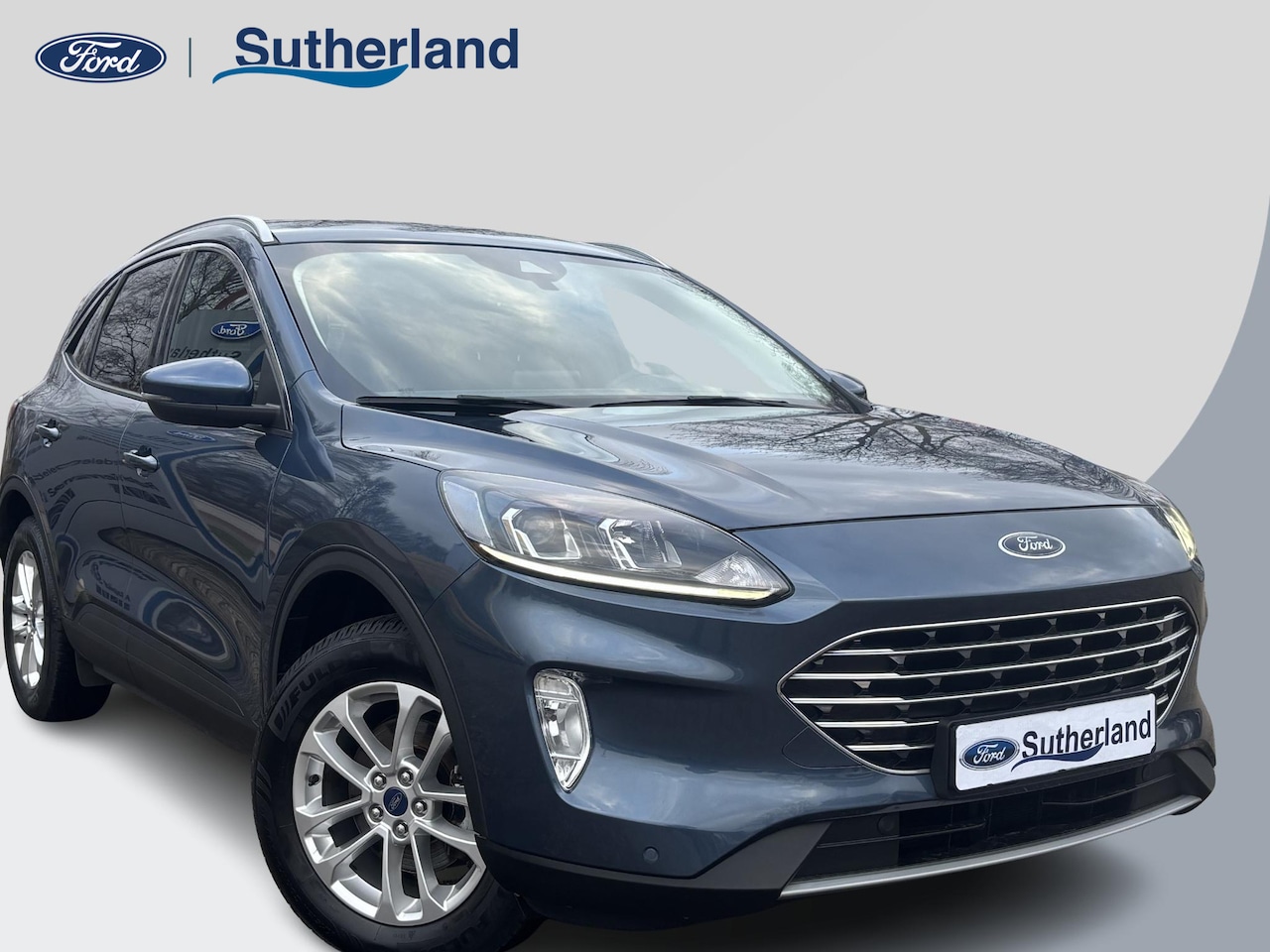 Ford Kuga - 2.5 PHEV Titanium 225pk | Winterpack | Digitale Cockpit | 1.500kg Trekgewicht | All Weathe - AutoWereld.nl