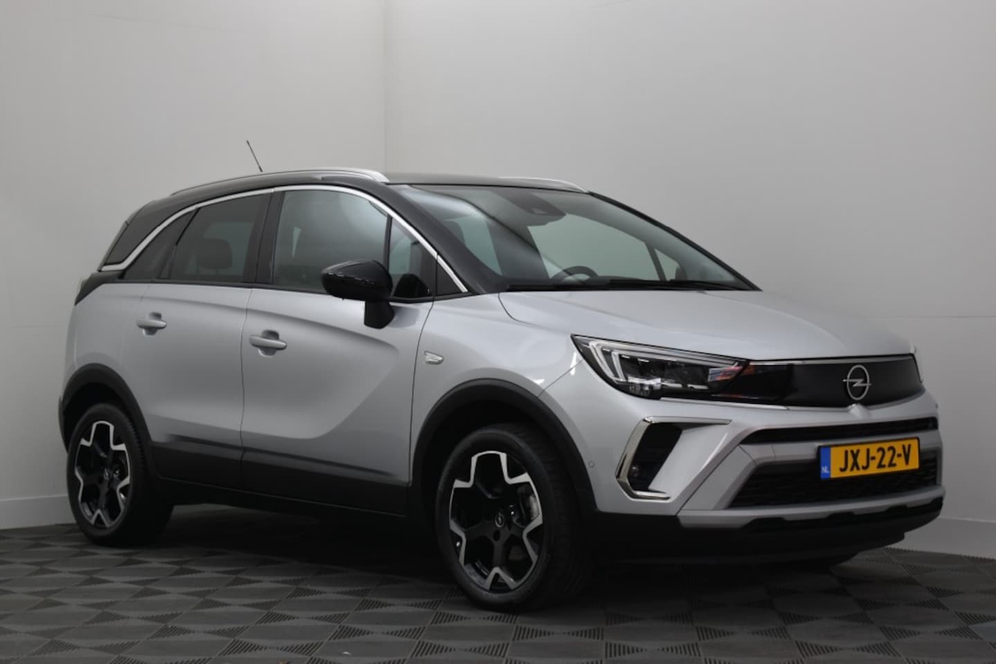 Opel Crossland - 1.2 Turbo Ultimate 1.2 Turbo 110PK ULTIMATE - AutoWereld.nl