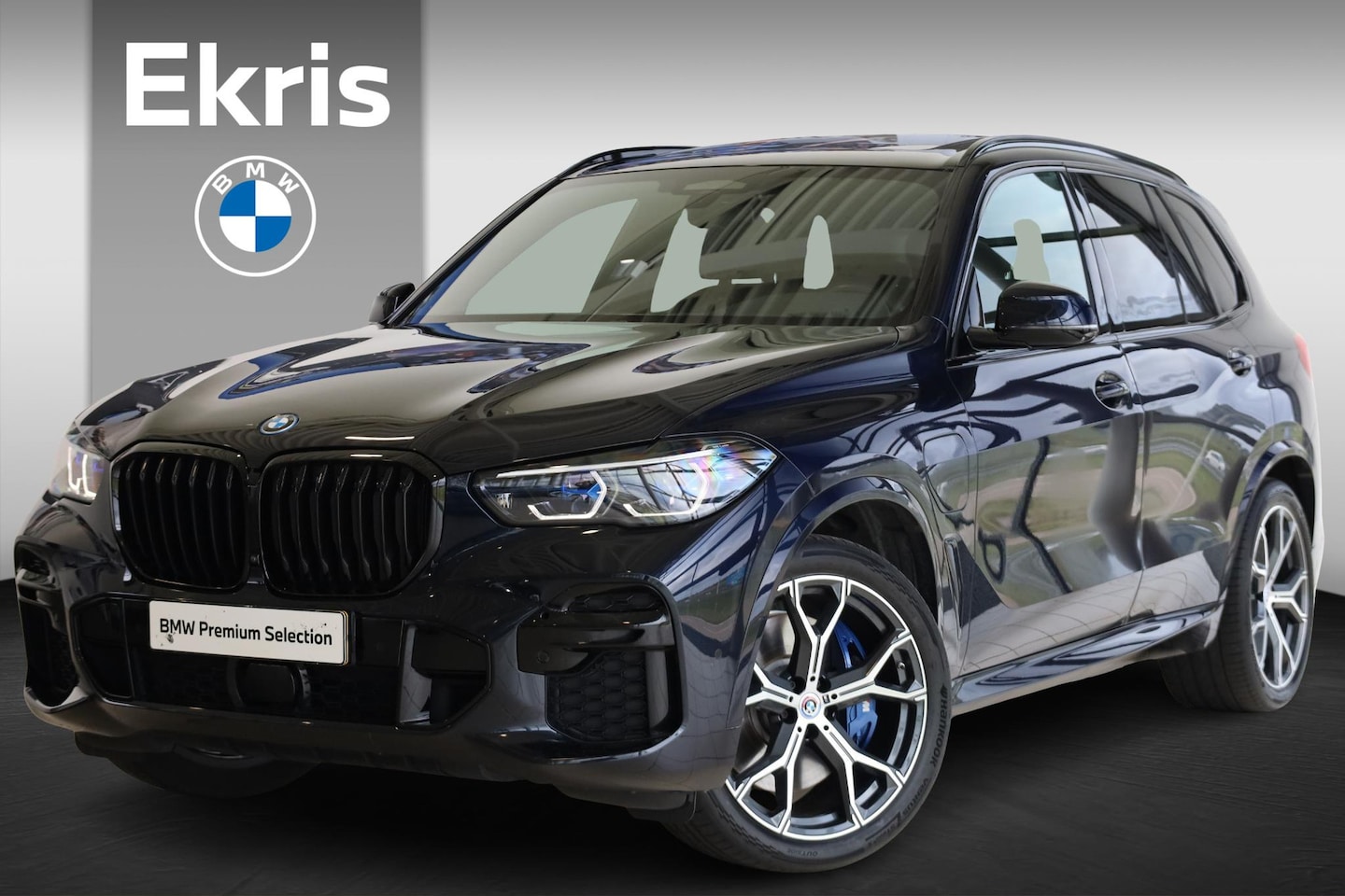 BMW X5 - xDrive45e M Sport | Panoramadak | Soft-Close | Laserlight | Driving Assistant Professional - AutoWereld.nl