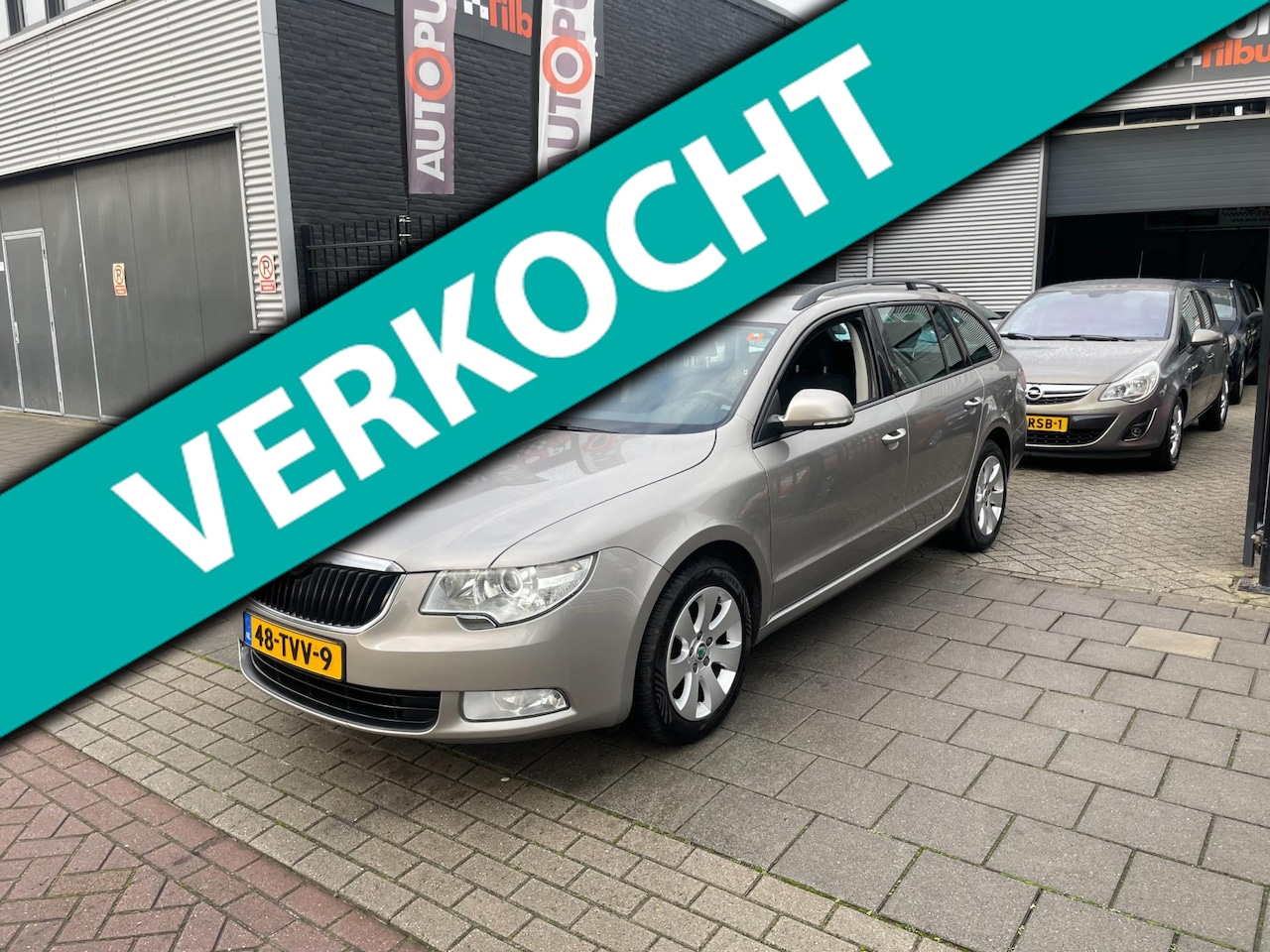 Skoda Superb Combi - 1.4 TSI Greentech Active Business Line 1e Eig! NAP APK - AutoWereld.nl