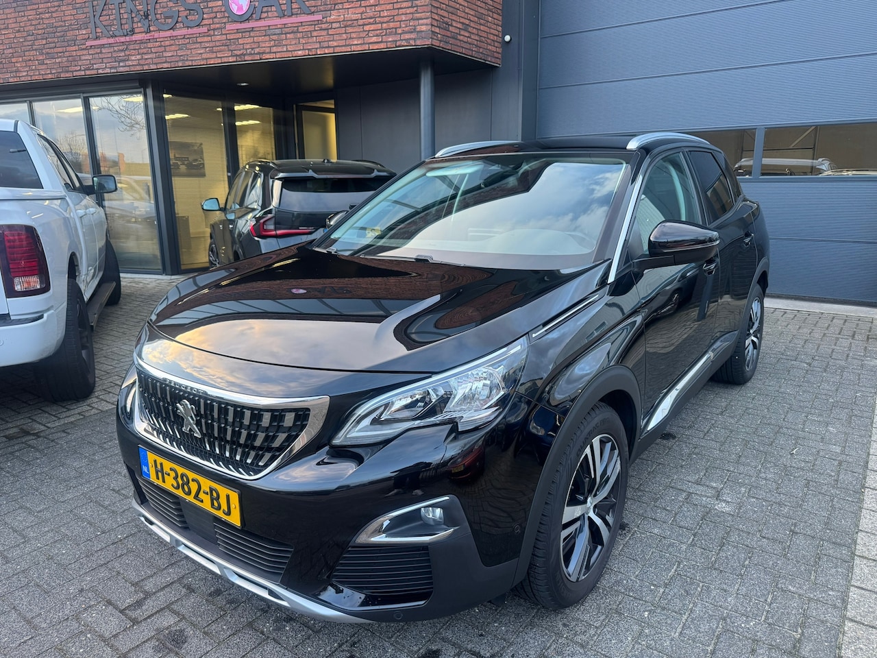 Peugeot 3008 - 1.2 PureTech Crossway AUTOMAAT CAMERA CARPLAY GOED ONDERHOUDEN - AutoWereld.nl