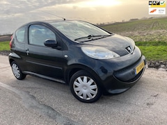 Peugeot 107 - 1.0-12V XS / 5 drs incl apk en airco