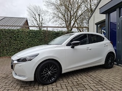Mazda 2 - 2 1.5 Skyactiv-G Luxury Aut. 7.871KM Apple/Android
